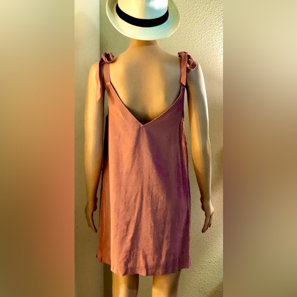TOPSHOP•SIZE-6•BLUSH COLORED•TIE STRAPS•BUTTON SIDE•MINI DRESS 3 for $15 - Picture 7 of 13
